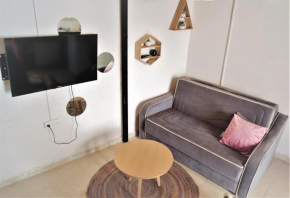 Jaffa - Flea Market Apartment
